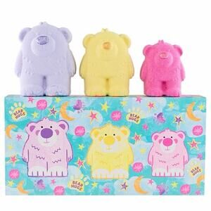 LUSH BEAR HUGS GIFT BOX